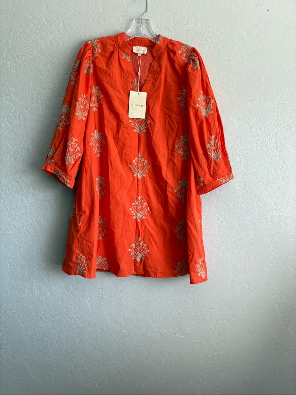 ❤️NEW entro Bright Orange Button-Down dress with delicate Embroidery motifs